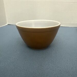 Vintage PYREX 401 Brown 1.5 PT Ovenware Mixing Bowl